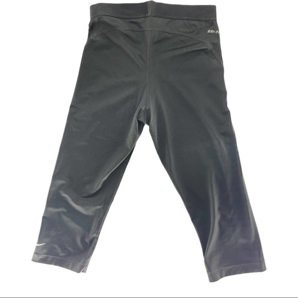Nike Pro Womens Black Stretch Cropped Capri Athletic Spandex Leggings Size M - Picture 2 of 8